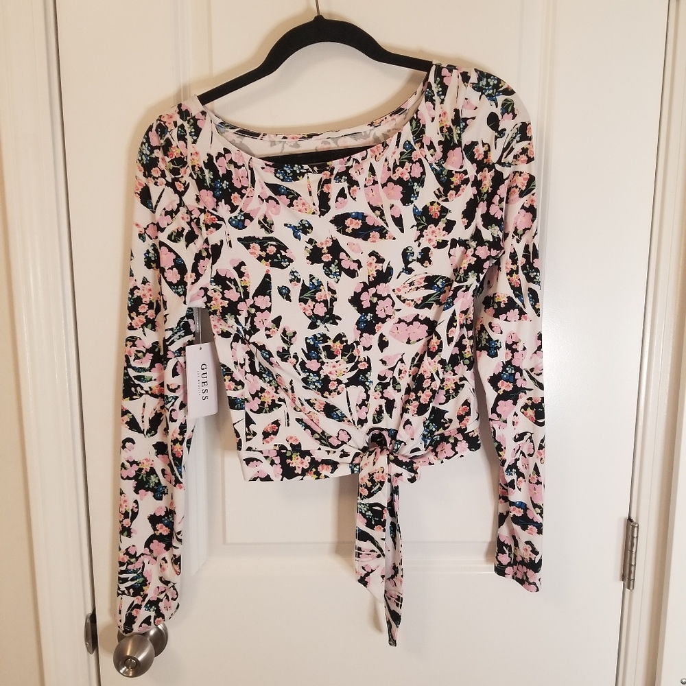 Guess top